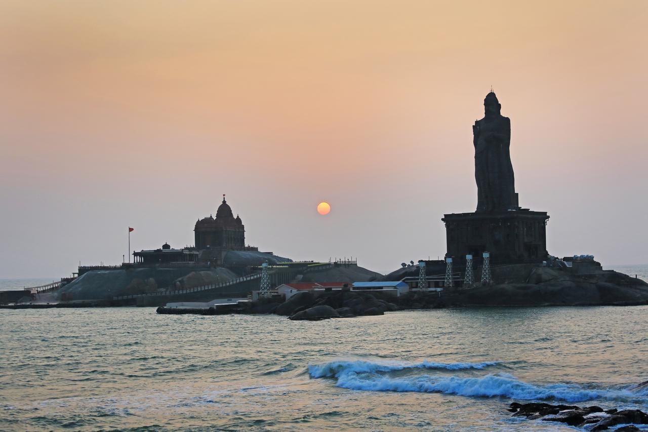 New Cape Hotel Kanyakumari Eksteriør billede